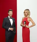 Postul E! difuzează „Live from the red carpet”, la a 61-a ediție a premiilor Grammy