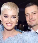 Katy Perry și Orlando Bloom s-au logodit