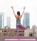 (P) 4 detalii pe care trebuie să le ştii înainte de primul antrenament la yoga