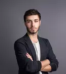 Prezentatorul TVR 1 Daniel Coman a devenit tată