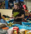 National Geographic difuzează din 28 iulie o nouă serie culinară, „Gordon Ramsay: Călător cu gust”