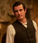 BBC One și Netflix dezvăluie primele imagini cu Dracula și noii actori care se alătură coproducției