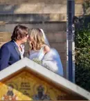 Octavia Geamănu şi Marian Ionescu s-au căsătorit religios. Primele imagini cu prezentatoarea în rochie de mireasă