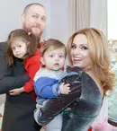 Simona Gherghe, mărturisiri despre cei doi copii. „Acomodarea lor a fost una extrem de dificilă”