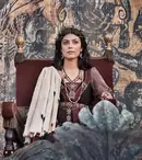 Ce părere are Alessandra Mastronardi, Lucrezia Donati din serialul „Familia Medici: Conducătorii Florenței”, despre personajul său