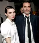 Rooney Mara și Joaquin Phoenix vor avea un copil