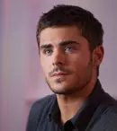 Zac Efron va juca în remake-ul filmului „Trei bărbați și un bebeluș”