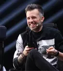 Florin Ristei şi-a găsit maşina autocolantată în parcare: „Părea că nu este a mea, era de taxi driver”