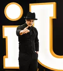 Vlad Drăgulin urmărește tot ce se întâmplă în culisele „iUmor”! Emisiunea din online intră în grila Antenei 1