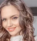 Cristina Şişcanu, despre dieta care i-a schimbat viața. Când ar spune „Da” unei operații estetice