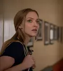 Pe Amanda Seyfried o putem vedea de azi pe Netflix, în provocatoarea dramă horror „Cele auzite și văzute”