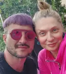 Cristina Cioran a plecat la mare, în timp ce fetița ei e încă în grija medicilor. Ce explicație a dat vedeta