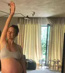 Imaginea emoționantă pe care Adela Popescu a postat-o online. „Cu toți trei băieții”