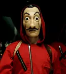 Din secretele serialului „La Casa de Papel”, de la Netflix: Fiecare personaj principal are cel puțin 8 salopete roșii!