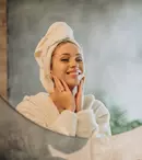 (P) Îngrijire personală- produsele cosmetice esențială pentru vară