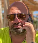 Ce crede sora lui Cătălin Scărlătescu despre iubita juratului de la Antena 1. „Ea este o femeie foarte matură pentru vârsta ei”