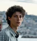 Până la premiera de pe Netflix, putem vedea trailerul noului film al lui Paolo Sorrentino