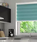 Detalii despre produse din categoria rolete textile, soluția pentru umbră într-o casă plină de stil