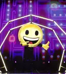 Surpriză la Masked Singer România! Cine este Emoji