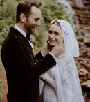 Lily Collins s-a căsătorit. Actrița din „Emily in Paris” a avut o nuntă ca-n povești