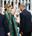 Jennifer Lopez, gafă vestimentară! Detaliul surprins de fotografi la ținuta artistei
