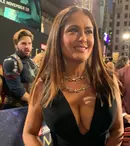 Apariție rară pe covorul roșu! Salma Hayek și fiica ei, Valentina, au strălucit la premiera „The Eternals”