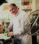 Chef Horia Vîrlan revine la Prima TV cu un nou sezon „Alege Rețeta Națională”. Când începe și care sunt noile reguli