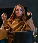 Când va avea premiera „Inventând-o pe Anna” / „Inventing Anna”, noul serial făcut de Shonda Rhimes pentru Netflix