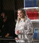 Gina Pistol, din nou la filmări pentru „Chefi la cuțite”. Cine va sta cu micuța Josephine