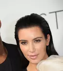 Kanye West a introdus-o pe noua soție în viața copiilor lui. Cum a reacționat Kim Kardashian