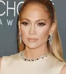 Cum arată rochiile de mireasă purtate de Jennifer Lopez de-a lungul timpului. A fost căsătorită de 3 ori