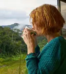 Pulovere de Damă Elegante pe Care să le Încadrezi cu Succes în Ținutele Tale