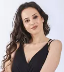 Cine este Claudia Vasile, noua actriță din distribuţia „Adela” (Antena 1). „ Îmi iubesc personajul”