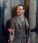 Filme la TV azi, 24 februarie: „Sherlock Holmes”, „Maestrul Tai Chi”, „Suspectă de crimă”, „Foc încrucișat”