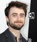 Daniel Radcliffe și iubita lui, apariție rară pe covorul roșu. Au trecut 8 ani de când n-au mai apărut public împreună