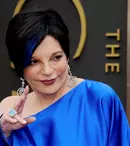 Cum arată azi Liza Minnelli. Imagini impresionante cu actrița de 76 de ani, într-un scaun cu rotile