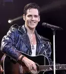 Ștefan Bănică jr. pleacă în turneul „Te iubesc, femeie!”. Unde va avea concerte live