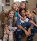 Filme la TV azi, 26 aprilie: „Amnezie cu surprize”,  „Telecinemateca: Cocoșatul de la Notre-Dame”,  „Caut cavaler de onoare”, „Interstellar: Călătorind prin univers”