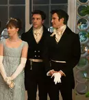 Modul inedit în care actorii din „Bridgerton” s-au relaxat în timpul filmărilor. Imagini din culisele serialului Netflix