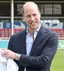 Prinţul William, într-o fotografie emoționantă alături de cei trei copii. Ducele de Cambridge a sărbătorit Ziua Tatălui