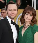 Alexis Bledel din „Povestea slujitoarei” și soțul ei, Vincent Kartheiser, divorțează după 8 ani de căsnicie