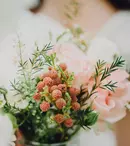 Cum îți creezi buchetul de mireasă perfect pentru o nuntă toamna?