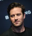 I se trage din familie! Mătușa lui Armie Hammer face dezvăluiri zguduitoare într-un documentar despre actor, „House of Hammer”