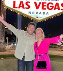 Cosmin Stan a spus din nou „Da”. Prezentatorul Știrilor Pro TV și soția sa și-au reînnoit jurămintele în SUA