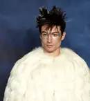 Ezra Miller, actorul din „The Flash”, pledează nevinovat pentru furt calificat. Riscă ani grei de închisoare