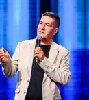 Radu Pietreanu îi cucerește pe jurații Stand-Up Revolution cu momentul special pregătit