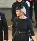 Cum e să locuiești în Palatul Buckingham. Dezvăluirile făcute de Mike Tindall, soțul nepoatei Reginei Elisabeta