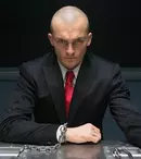 Filme la TV azi, 26 februarie: „Hitman: Agentul 47”, „Puicuțe bune”,„Fratele dispărut”, „Femeia Fantastică 1984”