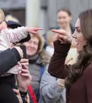 Kate Middleton, la prima sa vizită oficială în Cornwall de când a preluat titlul de Ducesă. Prințesa a topit inimile celor prezenți