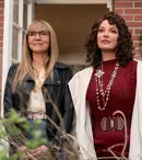 „Aleea cu licurici”, sezonul 2, Netflix. Tot ce trebuie să știi despre finalul serialului cu Katherine Heigl și Sarah Chalke. Noul trailer, data de lansare